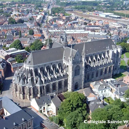 Hébergement de vacances Le *